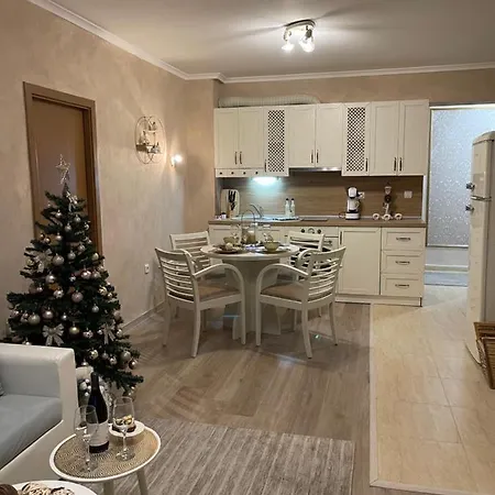 Grand Monastery Deluxe 5 B 3