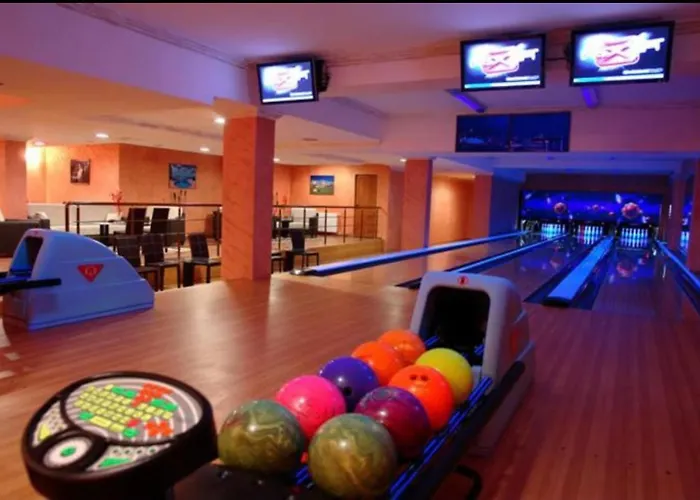 Grand Monastery Deluxe 5 B 3 * Pamporowo